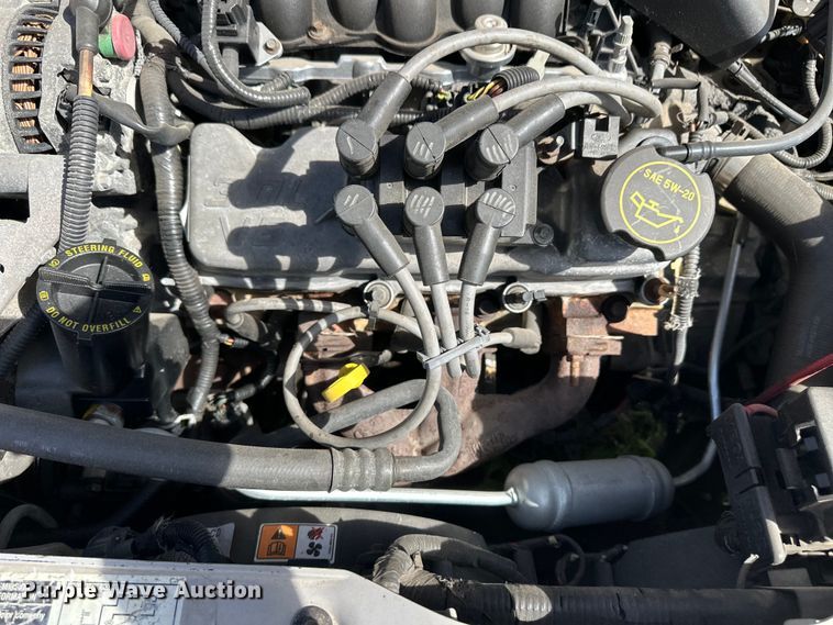 image for item OI9032 2002 Ford Taurus SE 