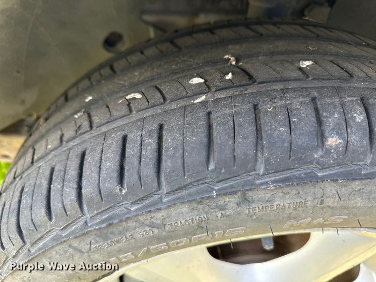 image for item OI9032 2002 Ford Taurus SE 