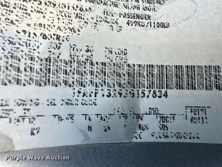 image for item OI9032 2002 Ford Taurus SE 