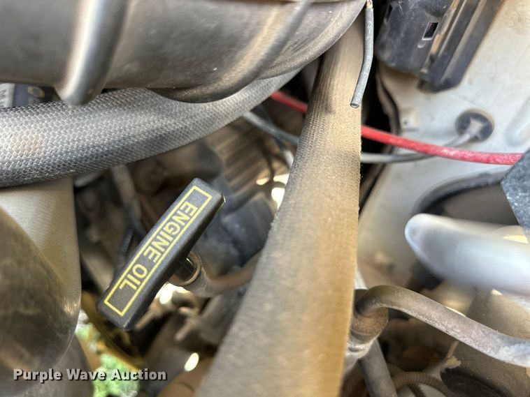 image for item OI9033 1999 Eldorado Ford Econoline E450 shuttle bus