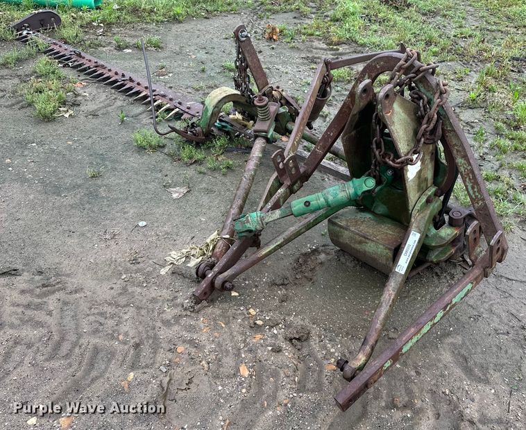 image for item OM9310 John Deere sickle mower
