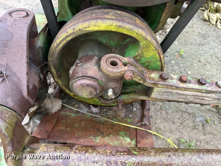 image for item OM9310 John Deere sickle mower