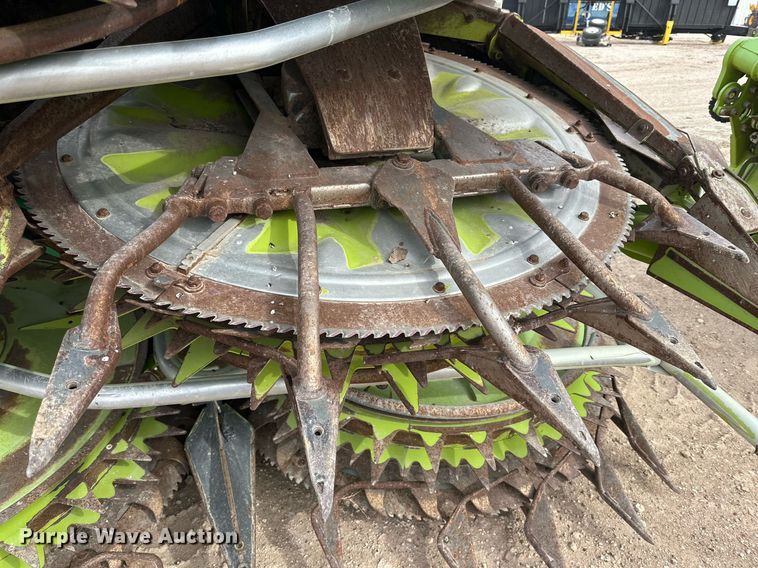 image for item DG4257 2015 Claas Orbis 750 rotary forage head