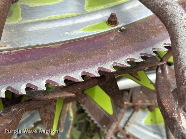 image for item DG4257 2015 Claas Orbis 750 rotary forage head