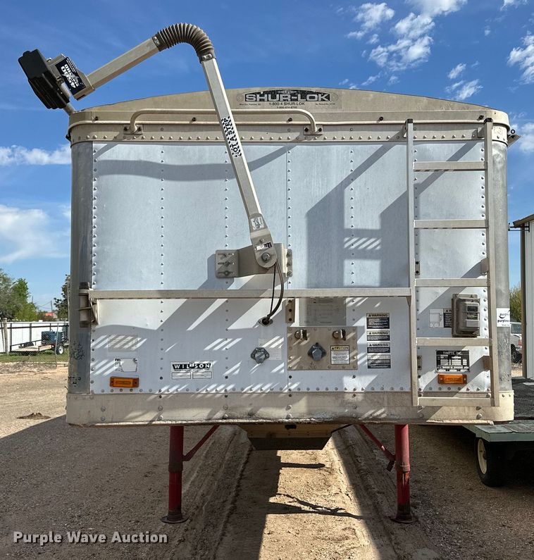 image for item DG4402 1997 Tempte grain trailer