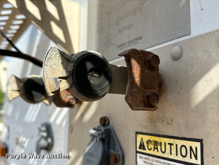 image for item DG4402 1997 Tempte grain trailer