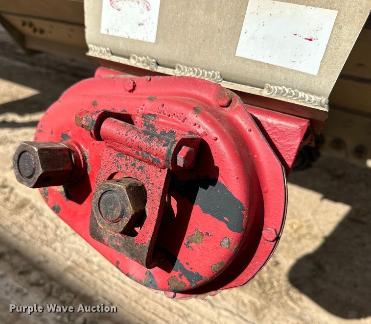 image for item DG4402 1997 Tempte grain trailer