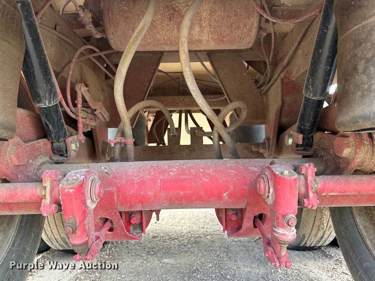 image for item DG4402 1997 Tempte grain trailer