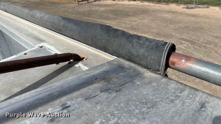 image for item DG4402 1997 Tempte grain trailer