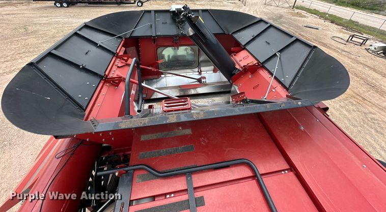 image for item DG4405 2012 Case IH 8230 AFS combine
