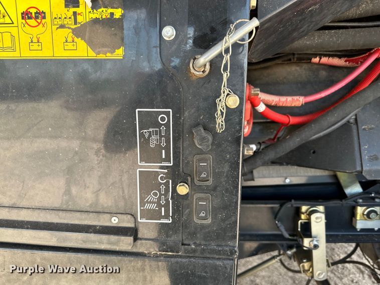 image for item DG4405 2012 Case IH 8230 AFS combine