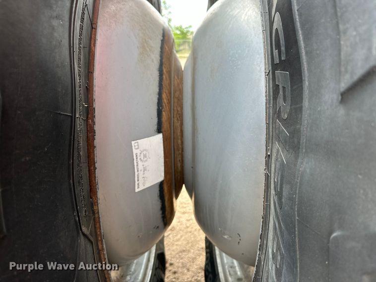 image for item DG4405 2012 Case IH 8230 AFS combine