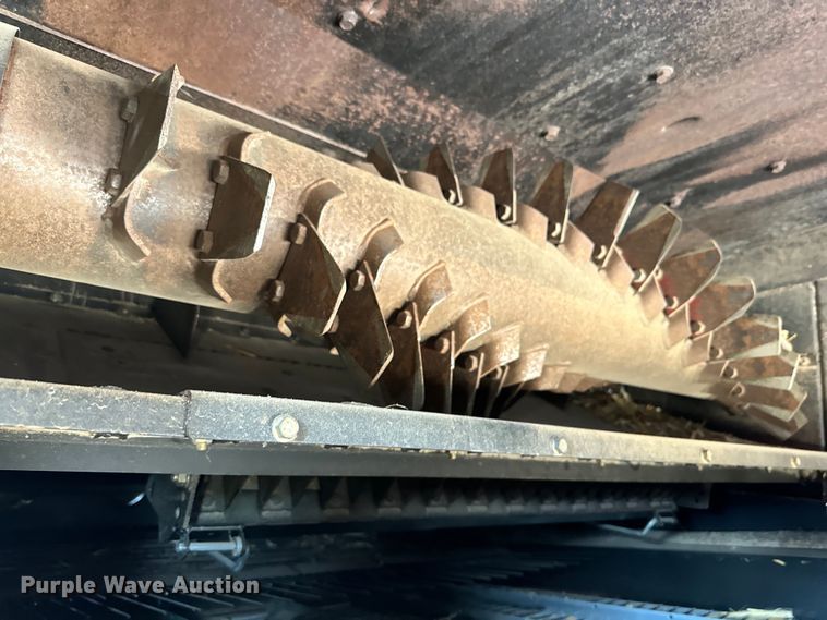 image for item DG4406 2013 Case IH 7130 AFS combine