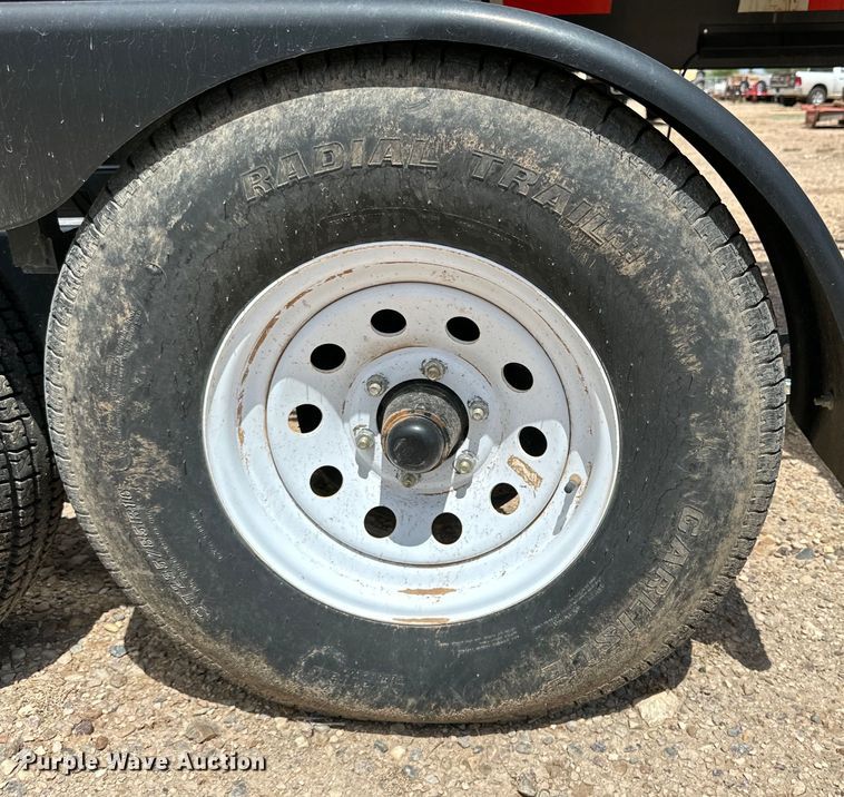 image for item DG4407 2013 J&M TB-6000 header trailer