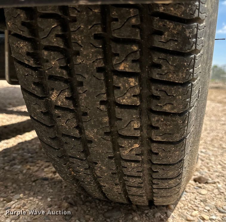 image for item DG4407 2013 J&M TB-6000 header trailer