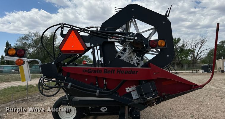 image for item DG4408 Honey Bee SP40 K08 flex draper head