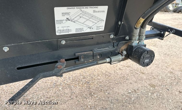 image for item DG4408 Honey Bee SP40 K08 flex draper head