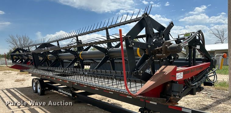 image for item DG4410 Honey Bee SP36 F28 draper head