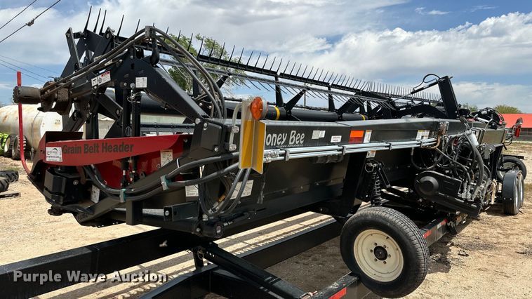 image for item DG4410 Honey Bee SP36 F28 draper head