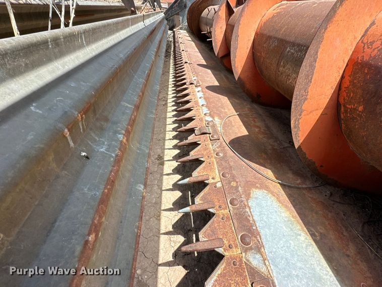 image for item DG4412 Allis-Chalmers Gleaner Baldwin combine