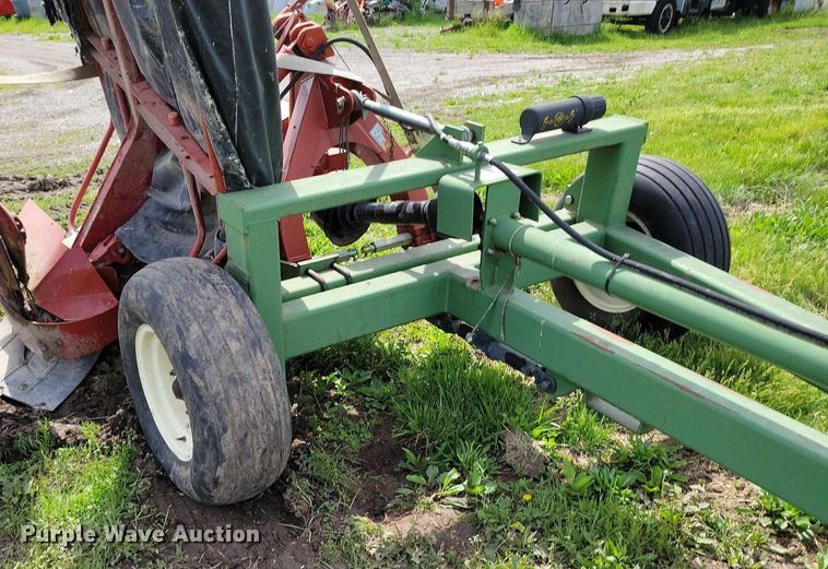 image for item DI3063 New Holland 617 disc mower