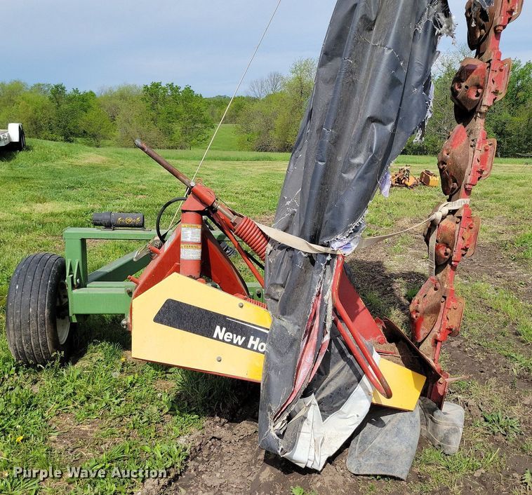 image for item DI3063 New Holland 617 disc mower
