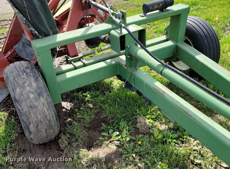 image for item DI3063 New Holland 617 disc mower