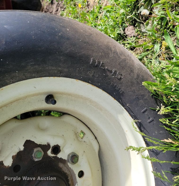 image for item DI3063 New Holland 617 disc mower