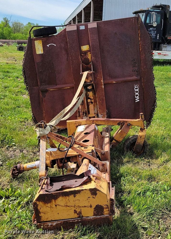 image for item DI3066 Woods S105 ditch bank rotary mower
