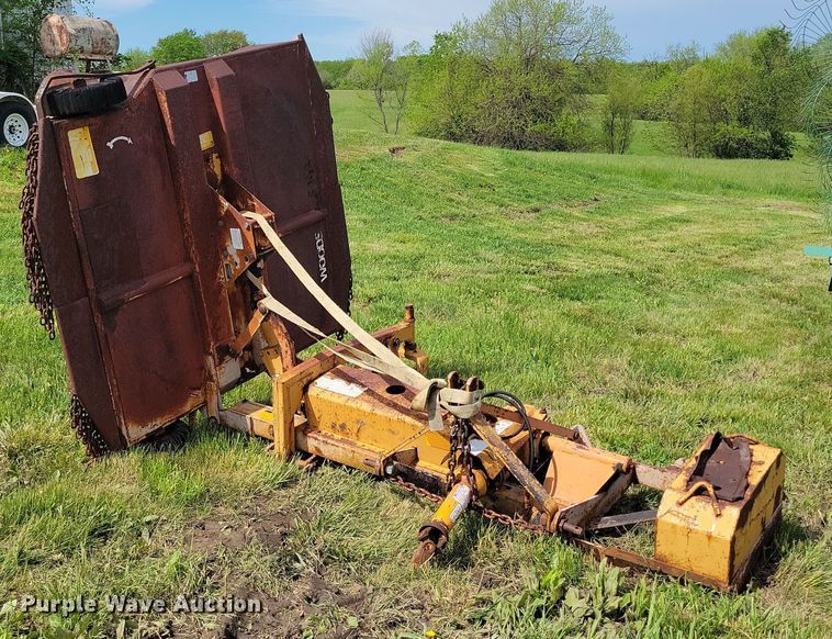 image for item DI3066 Woods S105 ditch bank rotary mower