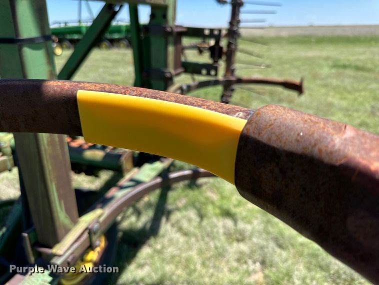 image for item DK6557 John Deere E1510 field cultivator