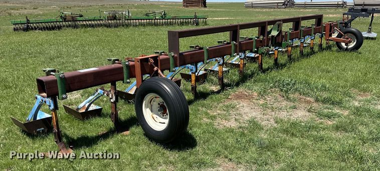 image for item DK6558 Row crop cultivator