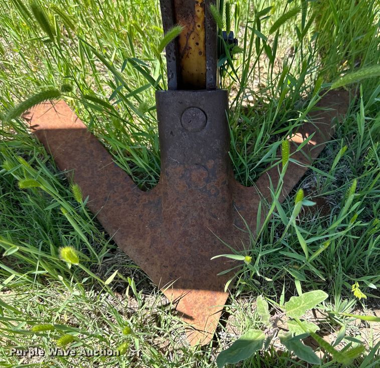 image for item DK6558 Row crop cultivator