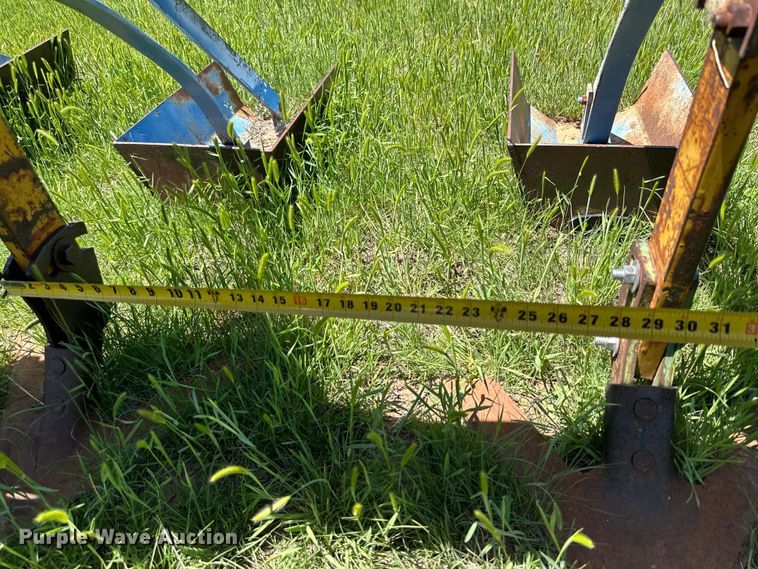 image for item DK6558 Row crop cultivator