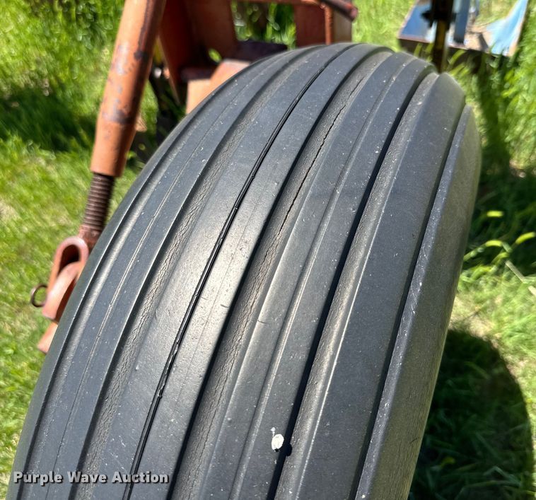 image for item DK6558 Row crop cultivator