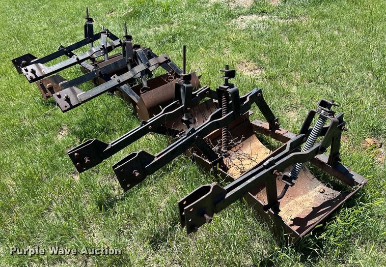 image for item DK6558 Row crop cultivator