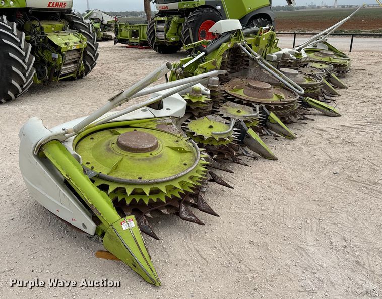 image for item DK6832 2018 Claas Orbis 900 rotary forage head