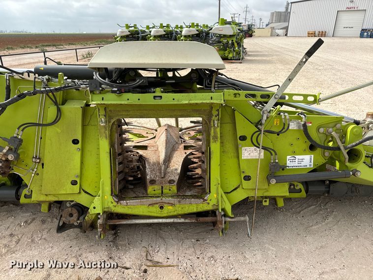 image for item DK6832 2018 Claas Orbis 900 rotary forage head