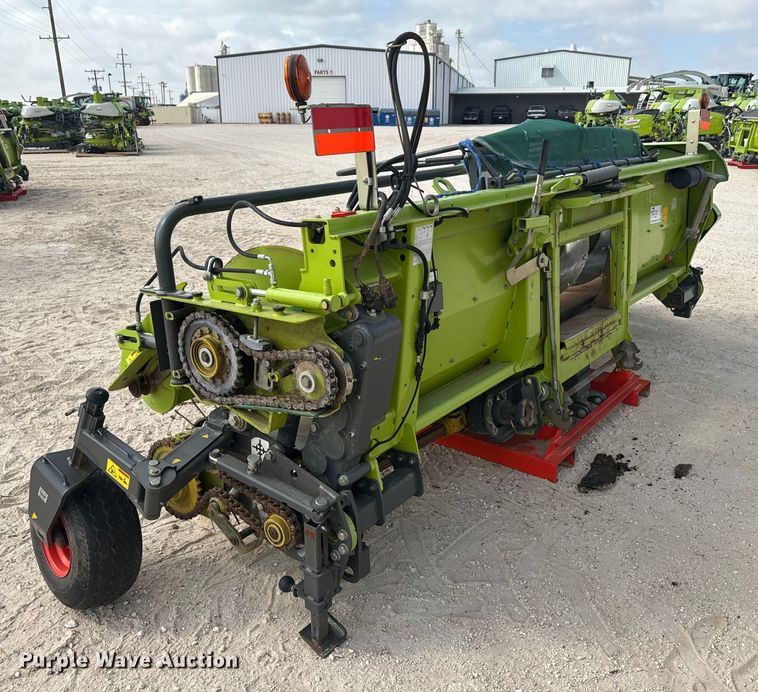 image for item DK6834 2018 Claas 380 Pickup pickup head