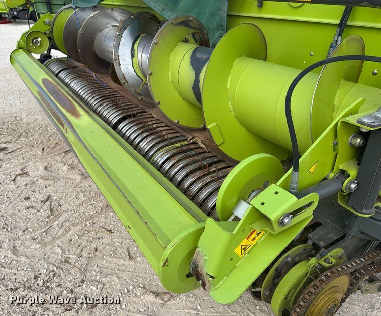 image for item DK6834 2018 Claas 380 Pickup pickup head