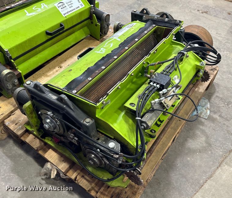 image for item DK6835 Claas kernel Processor