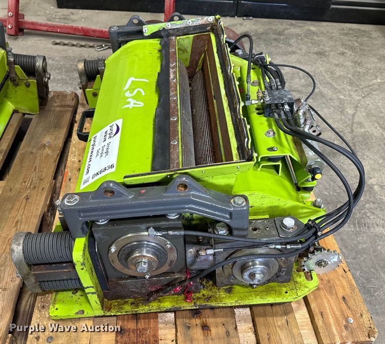 image for item DK6836 Claas kernel processor 