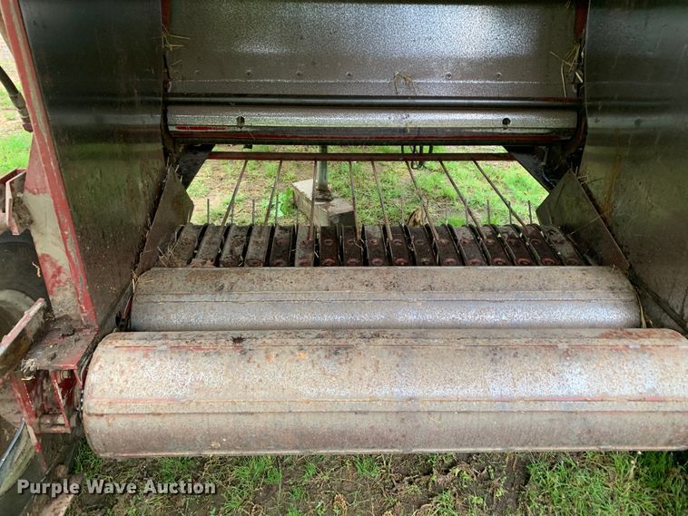 image for item DM7824 M&W 4500 round baler