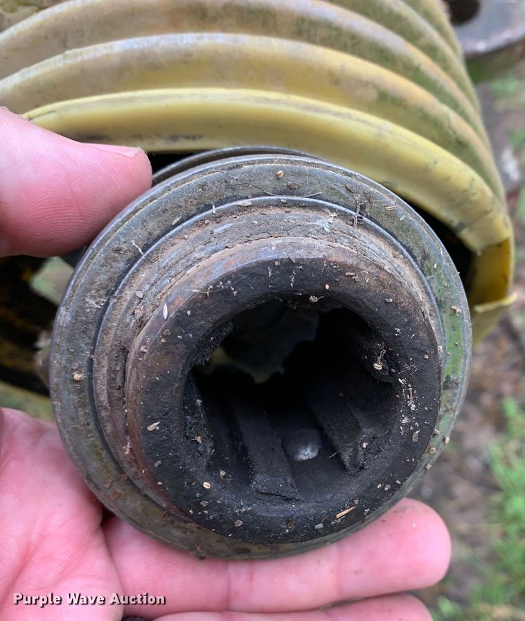 image for item DM7824 M&W 4500 round baler