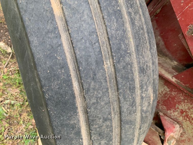 image for item DM7824 M&W 4500 round baler