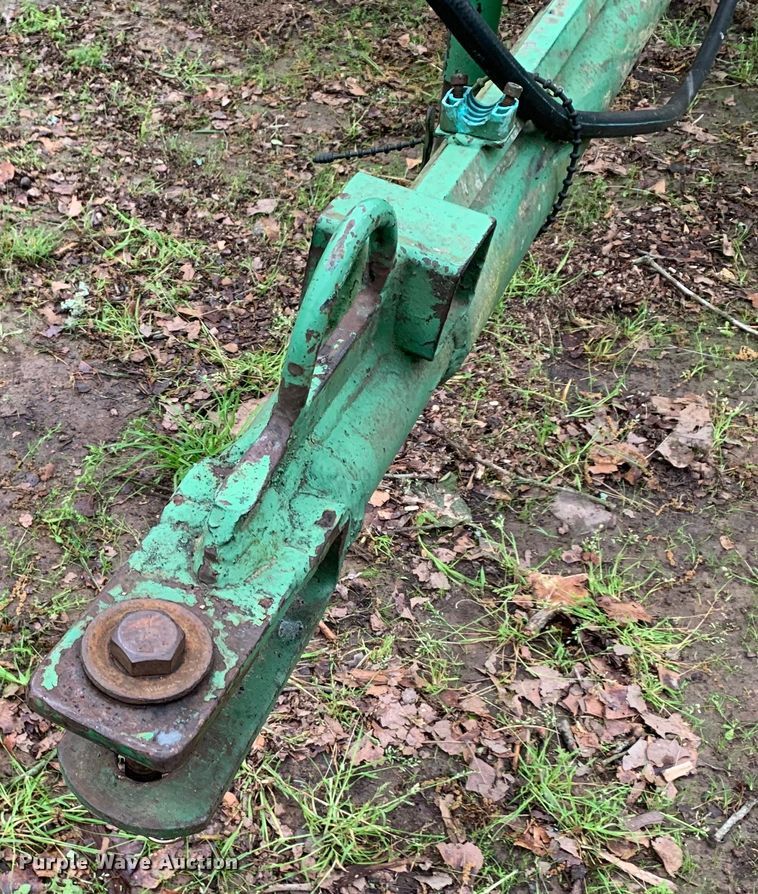 image for item DM7825 John Deere 702 Rake hay rake