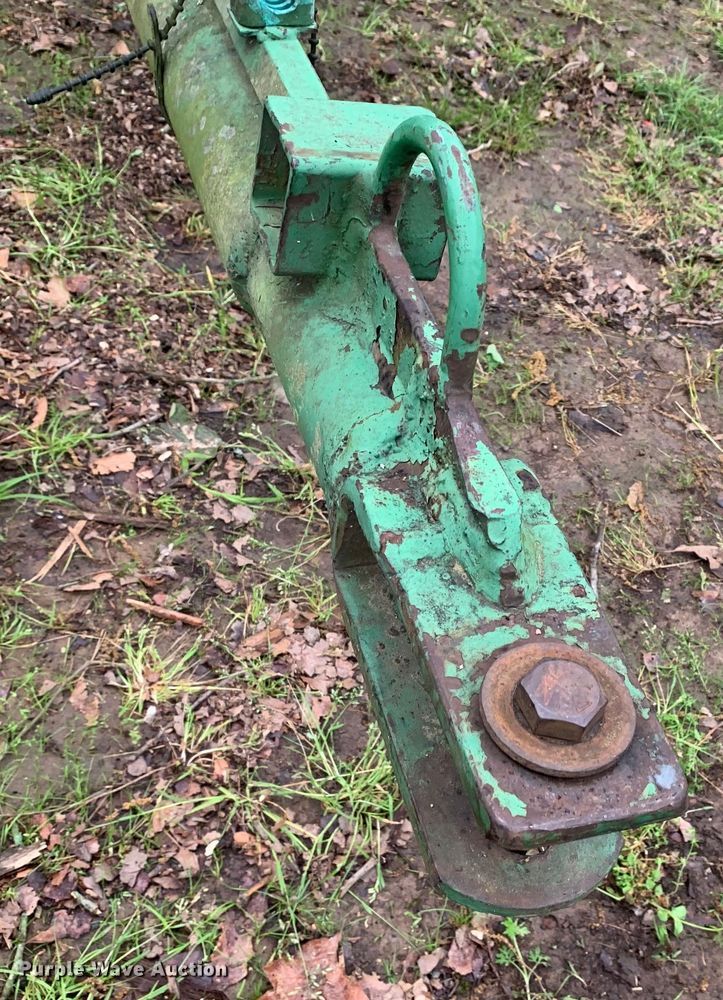 image for item DM7825 John Deere 702 Rake hay rake