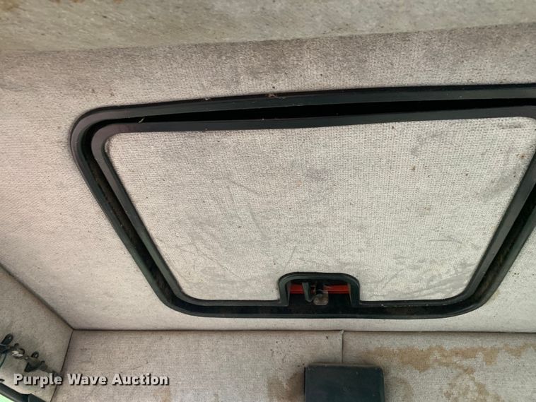 image for item DM7826 1996 Zetor 6320 tractor