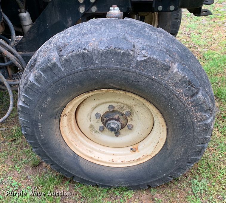 image for item DM7826 1996 Zetor 6320 tractor