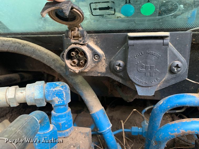 image for item DM7827 1993 Ford 7740 PowerStar SLE MFWD tractor